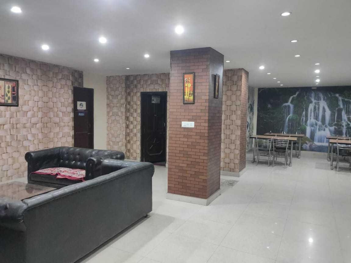 OYO 93154 Hotel Kundan Inn Manali  Bagian luar foto